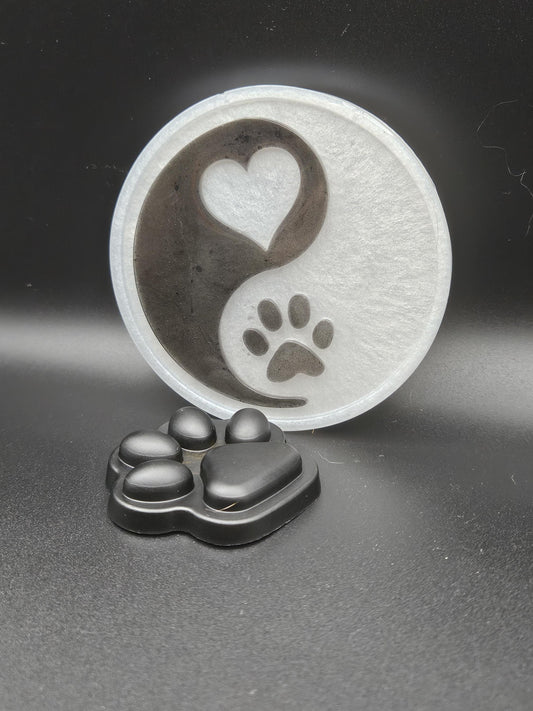 Resin Coaster & Paw Magnet Set – Handmade Gift for Pet Lovers